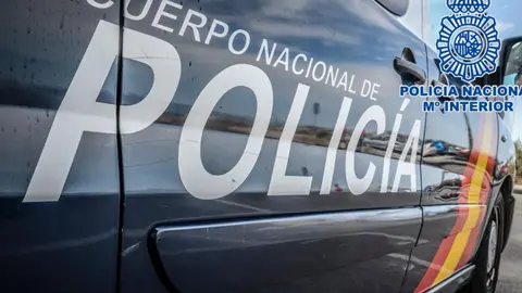 Veh&iacute;culo de la Polic&iacute;a Nacional