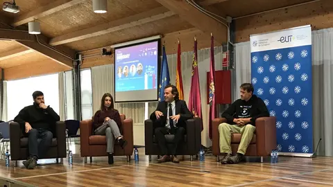 Las empresas presentaron sus proyectos en el Demoday de la edici&oacute;n 2022 de Murcia Open Future Hub Carthago (Foto: CARM)