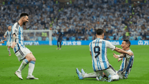 Mbappe iguala de penalti