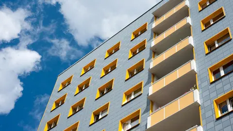 El plan del PSOE para desalojar 'okupas' en 48 horas abre otra brecha con Unidas Podemos, que no piensa apoyarlo