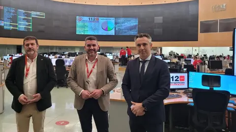 El Luengo visit&oacute; esta tarde las instalaciones de la Agencia de Seguridad y Emergencias Madrid 112 (Foto: CARM)