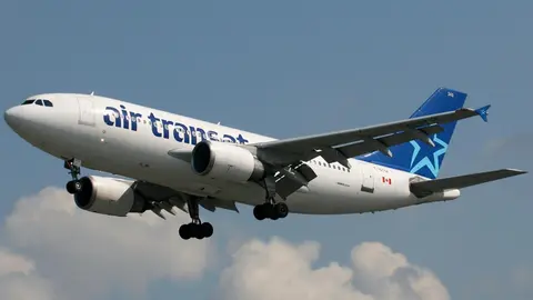 Airbus A310, con un peso de 120 toneladas