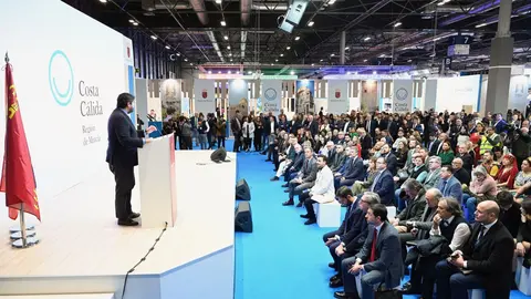 Foto de archivo de la intervenci&oacute;n de Fernando L&oacute;pez Miras, en el acto por el D&iacute;a de la Regi&oacute;n de Murcia en Fitur 2023 (foto: CARM)