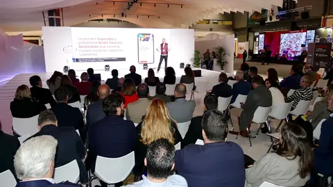 Presentaci&oacute;n de la app 'unBlock'