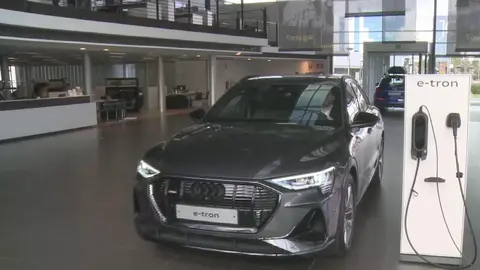 Coche el&eacute;ctrico (foto: La 7)
