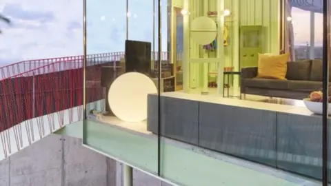 Una casa ecol&oacute;gica, inteligente y de bajo coste construida en Molina de Segura