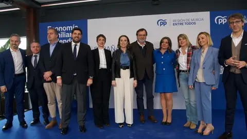 Imagen de la reuni&oacute;n del PP en Cartagena