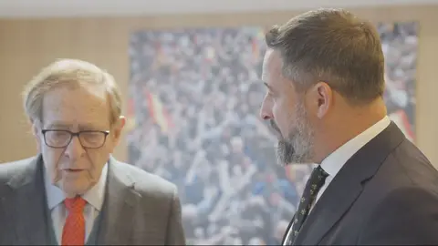 Ram&oacute;n Tamames y Santiago Abascal