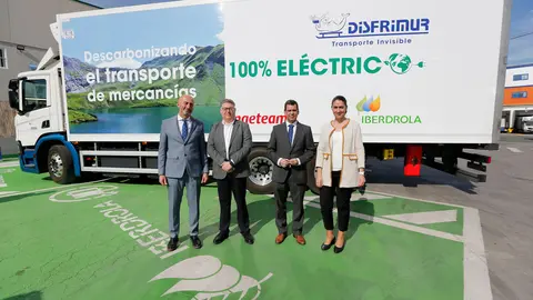 Iberdrola y Disfrimur crean el corredor mediterr&aacute;neo el&eacute;ctrico