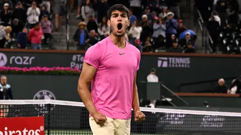 Carlos Alcaraz celebra su victoria ante Auger-Aliassime