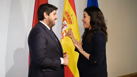 L&oacute;pez Miras, durante el acto celebrado en San Esteban donde ha anunciado el nombramiento de Virginia Mart&iacute;nez como directora honor&iacute;fica de la Orquesta Sinf&oacute;nica de la Regi&oacute;n de Murcia