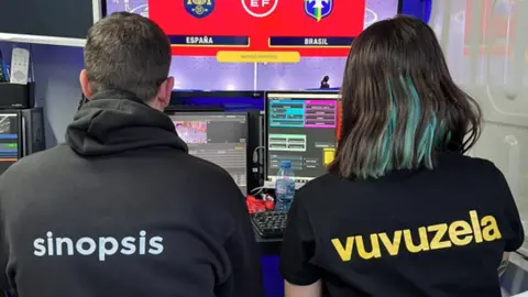 Sinopsis y Vuvuzela unen fuerzas para colaborar de cara a la final four de la Copa del Rey de f&uacute;tbol sala