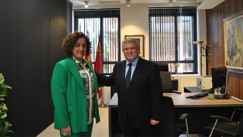 Caridad Rives y Jos&eacute; V&eacute;lez