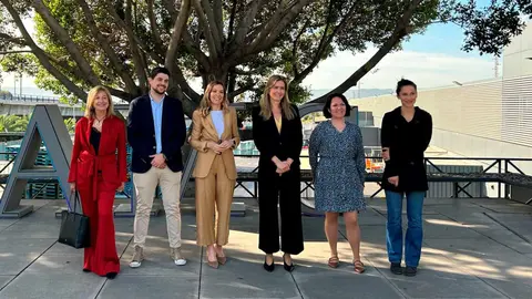 Visita de la secretaria de Estado a las instalaciones de AMC