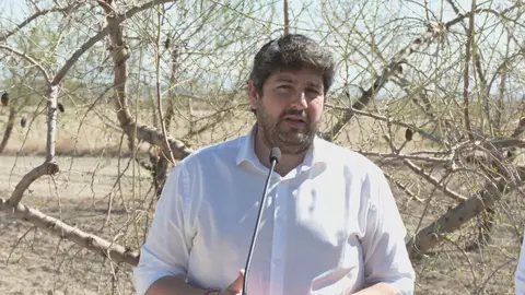 Fernando L&oacute;pez Miras, presidente de la Regi&oacute;n de Murcia, en Mula (foto: La 7)