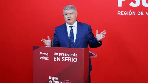 El secretario general del PSRM y candidato a la presidencia de la Comunidad Aut&oacute;noma, Pepe V&eacute;lez