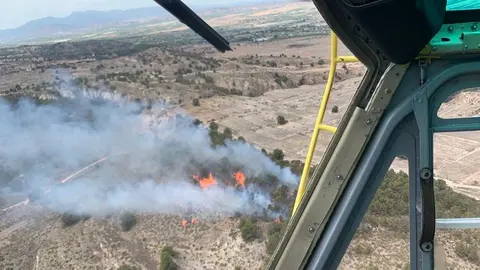 Imagen a&eacute;rea del incendio originado en Sangonera la Verde