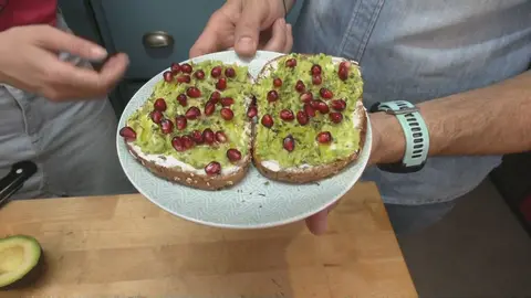 La tostada 'pija' de Bad Gyal que se elabora en Murcia