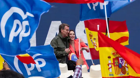 Alberto N&uacute;&ntilde;ez Feij&oacute;o e Isabel D&iacute;az Ayuso