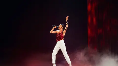 Blanca Paloma durante su actuaci&oacute;n (Foto: Eurovisi&oacute;n)