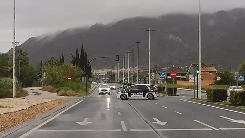 Calle cortada en Murcia