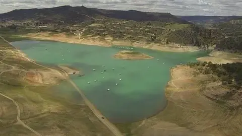 Embalse de Entrepe&ntilde;as