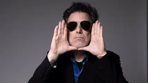 Andr&eacute;s Calamaro