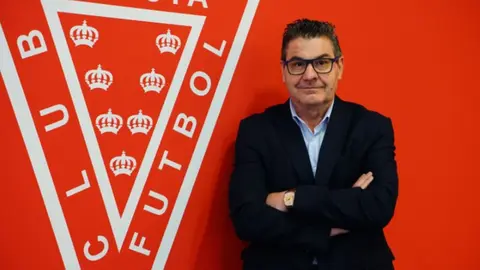 Paco L&oacute;pez, director general del Real Murcia