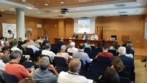El consejero en funciones Antonio Luengo, durante la inauguraci&oacute;n de las jornadas t&eacute;cnicas de la asociaci&oacute;n Origen Espa&ntilde;a (foto: CARM)
