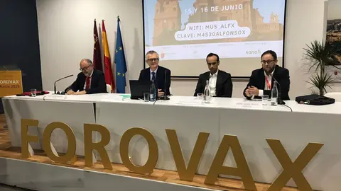 Inauguraci&oacute;n del foro de Salud P&uacute;blica y Vacunas &lsquo;Forovax&rsquo; (Foto: CARM)