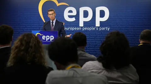 Alberto N&uacute;&ntilde;ez Feij&oacute;o en la Cumbre del Partido Popular Europeo