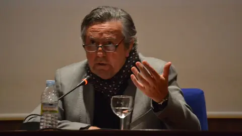 Felipe Ben&iacute;tez Reyes