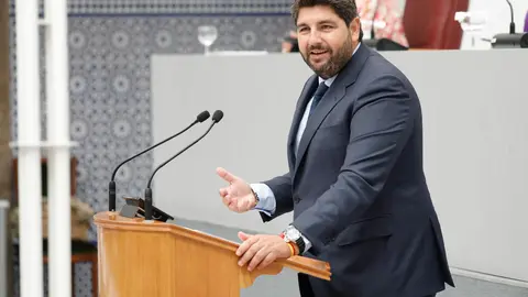 L&oacute;pez Miras, durante el debate de investidura (EP)