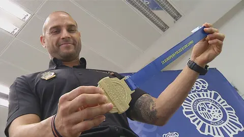 FOTO MEDALLISTA