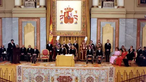 La Princesa Leonor jurar&aacute; la Constituci&oacute;n ante un Parlamento muy distinto al que recibi&oacute; a su padre en 1986