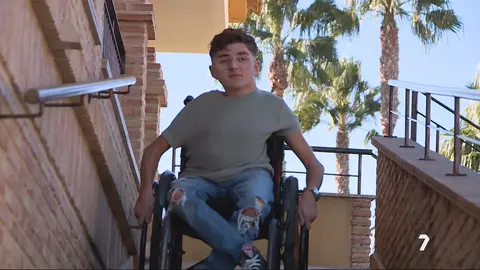 Jos&eacute; Manuel, un joven de 19 a&ntilde;os que padece