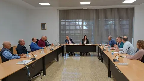 Reuni&oacute;n de la consejera de Agricultura y la Asociaci&oacute;n Origen Murcia.