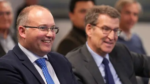 Miguel Tellado, junto a Alberto N&uacute;&ntilde;ez Feij&oacute;o