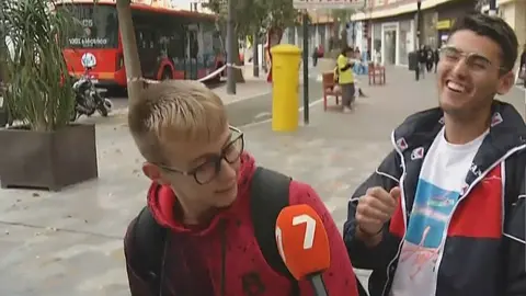 Los murcianos se toman con humor la inclusi&oacute;n de las nuevas palabras de la RAE (foto: La 7)