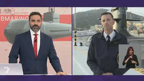 Entrevista de Nacho G&oacute;mez con el comandante del S-81, Manuel Corral (foto: La 7)