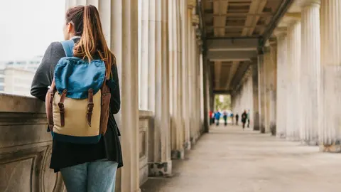 La Fundaci&oacute;n Cajamurcia, CaixaBank y la Universidad de Murcia conceden ayudas para estudiar en el extranjero