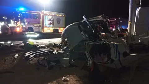 Cami&oacute;n accidentado