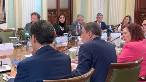Rubira, en la reuni&oacute;n informal en el ministerio de Agricultura