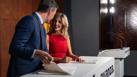 Pedro S&aacute;nchez y Yolanda D&iacute;az