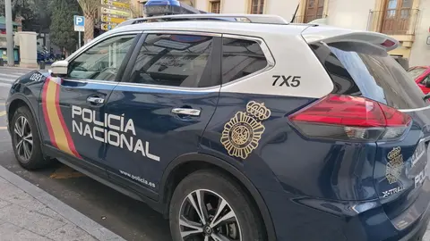 Veh&iacute;culo de la Polic&iacute;a Nacional