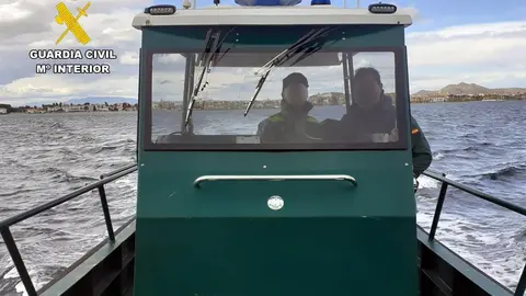 Guardia Civil en la b&uacute;squeda del joven desaparecido
