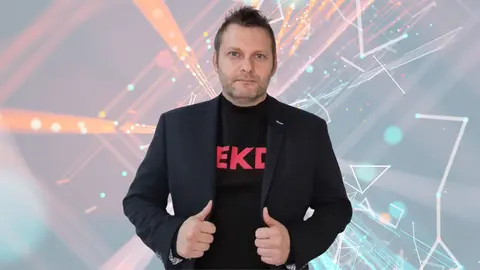 El ponente David L&oacute;pez es consultor de negocios y creador de contenidos digitales