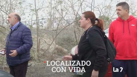 La familia de Jos&eacute; Manuel Mu&ntilde;oz, en el momento de conocer que hab&iacute;a sido localizado.