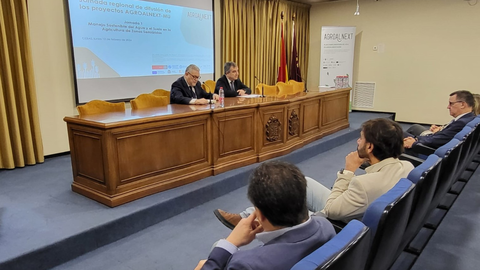 El consejero de Medio Ambiente, Universidades, Investigaci&oacute;n y Mar Menor, Juan Mar&iacute;a V&aacute;zquez, realiza la apertura de la I Jornada de exposici&oacute;n de proyectos del Plan Complementario en Agroalimentaci&oacute;n Agroalnext Regi&oacute;n de Murcia