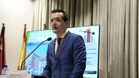 El consejero de Fomento e Infraestructuras, Jos&eacute; Manuel Pancorbo (foto: CARM)